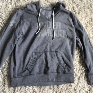 Under armor grey sweatshirt